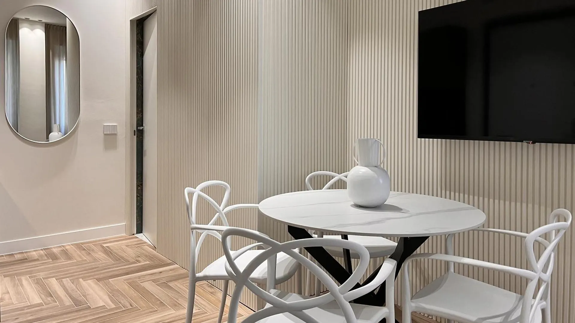 Yls Luxury Suites 2 Milan